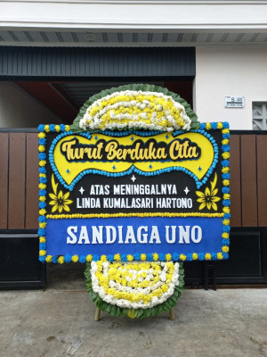 Papan Bunga Duka di Padang Merbau